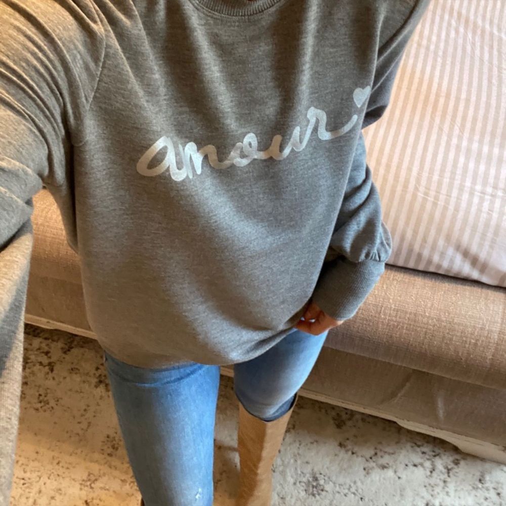 New Marled ‘Amour’ Grey Sweatshirt - Picture 4 of 5